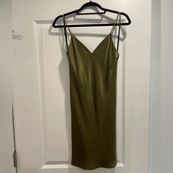 Rag & Bone silk slip dress 00 green 100% silk Rag & Bone silk slip dress 00 green 100% silk